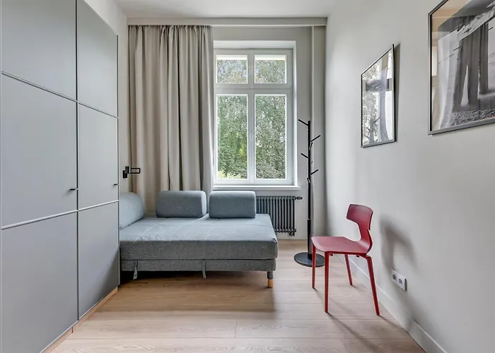 Grand - Herbsta Апартаменти *